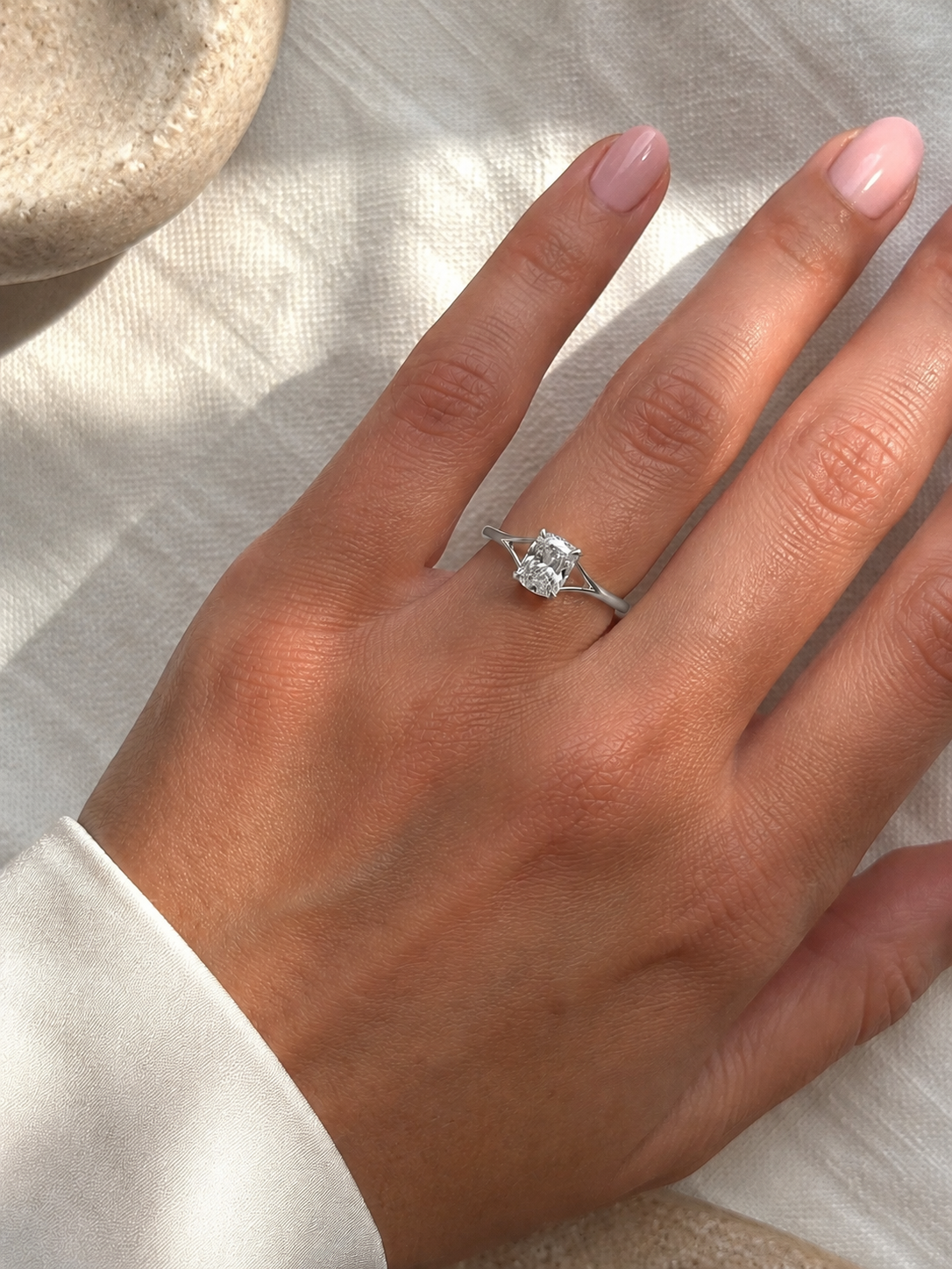 Oval Lab Diamond Ring – 2ct Split Shank Setting