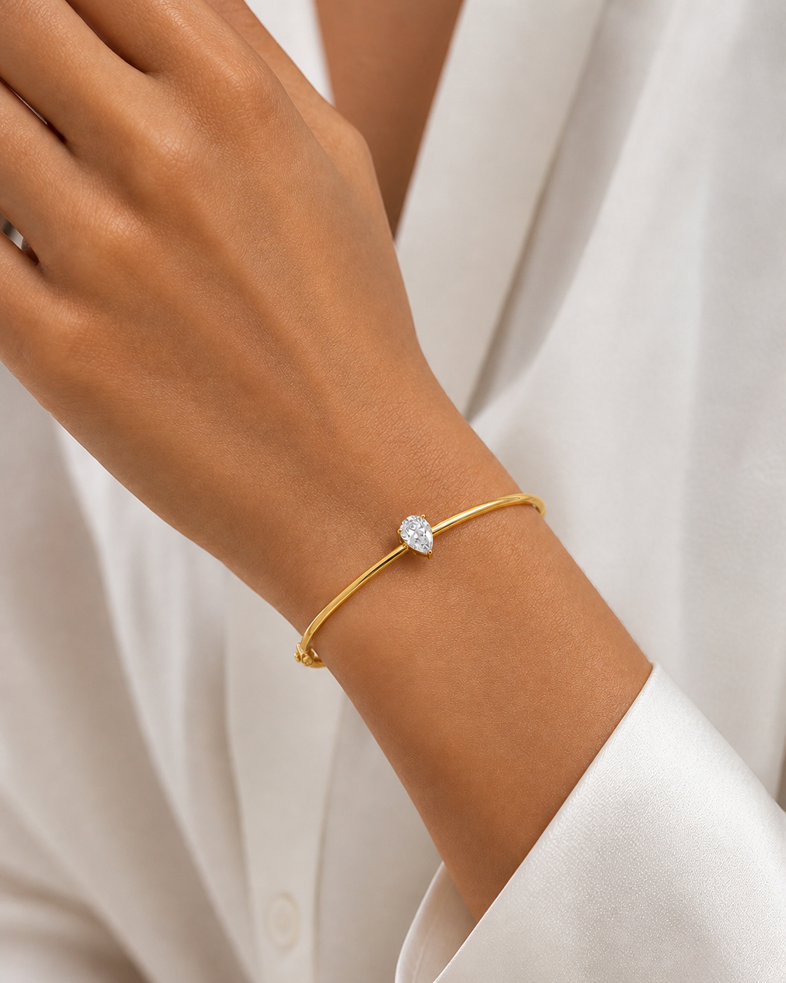 Pear Lab Diamond Bangle Bracelet – 1ct Total